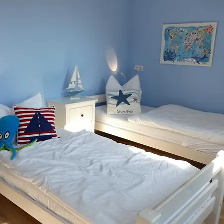 E18 Meerzeit Ostseebad Rerik, 4-raum-ferienhaus Сasa de vacaciones Neu Gaarz