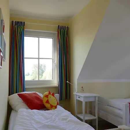 E18 Meerzeit Ostseebad Rerik, 4-raum-ferienhaus Сasa de vacaciones Neu Gaarz