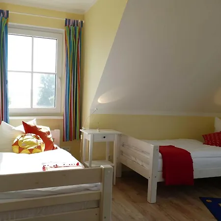 Сasa de vacaciones E18 Meerzeit Ostseebad Rerik, 4-raum-ferienhaus Neu Gaarz