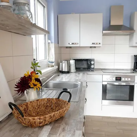 E18 Meerzeit Ostseebad Rerik, 4-raum-ferienhaus Сasa de vacaciones Neu Gaarz